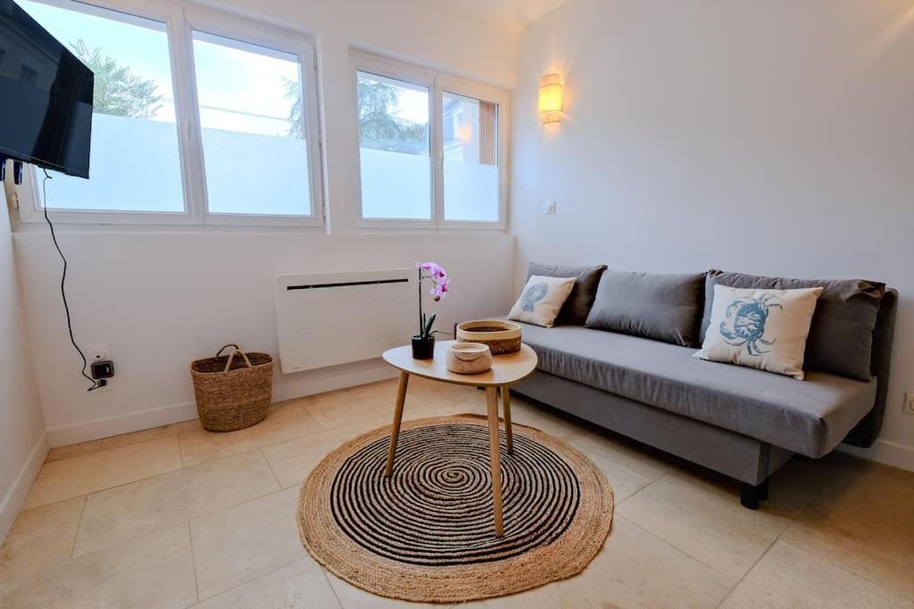 Ferienwohnung La Confidence Périgueux Exterior foto